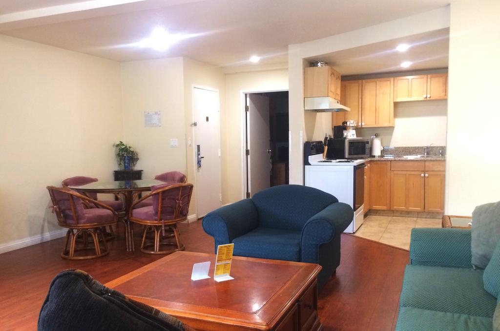 Days Inn Harbor View San Diego Chambre photo