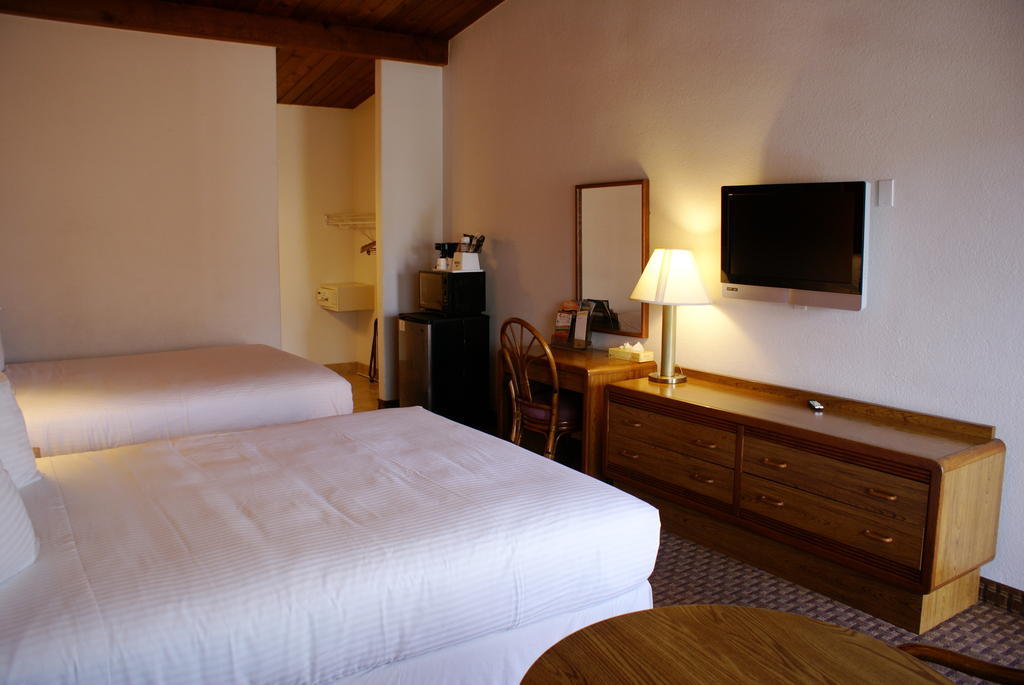 Days Inn Harbor View San Diego Extérieur photo