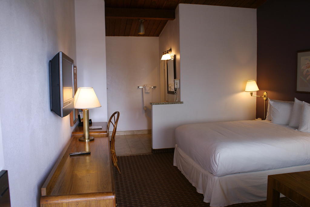 Days Inn Harbor View San Diego Extérieur photo