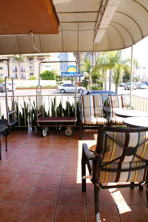 Days Inn Harbor View San Diego Extérieur photo