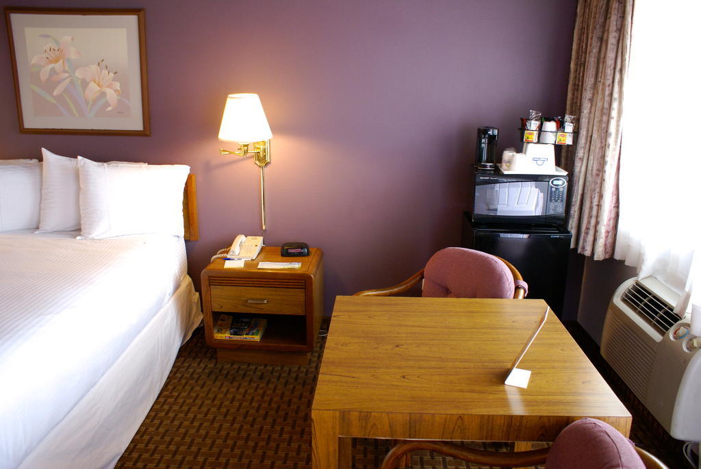 Days Inn Harbor View San Diego Extérieur photo